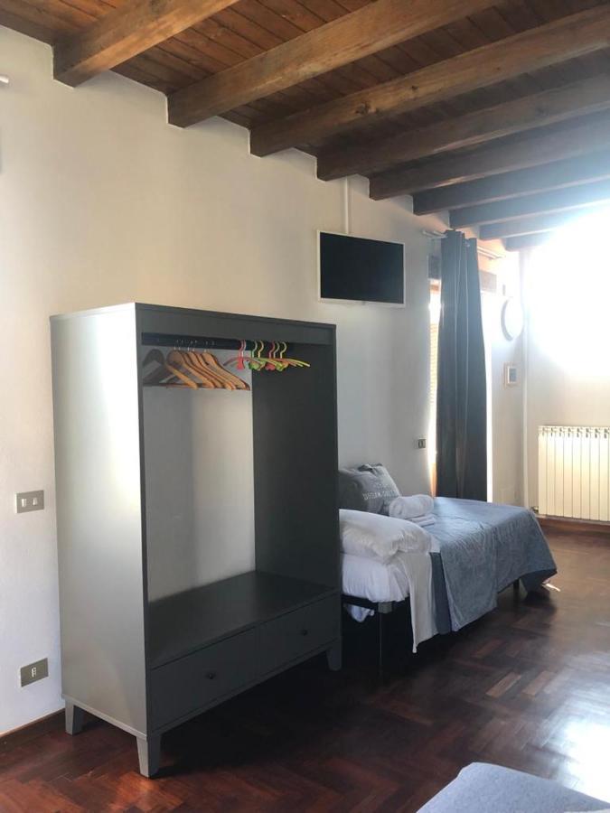 Bed and Breakfast Attico By Marconi 11 Besozzo Экстерьер фото